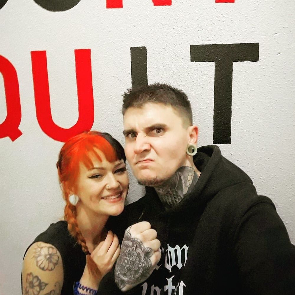 Meet your Posher, Casey